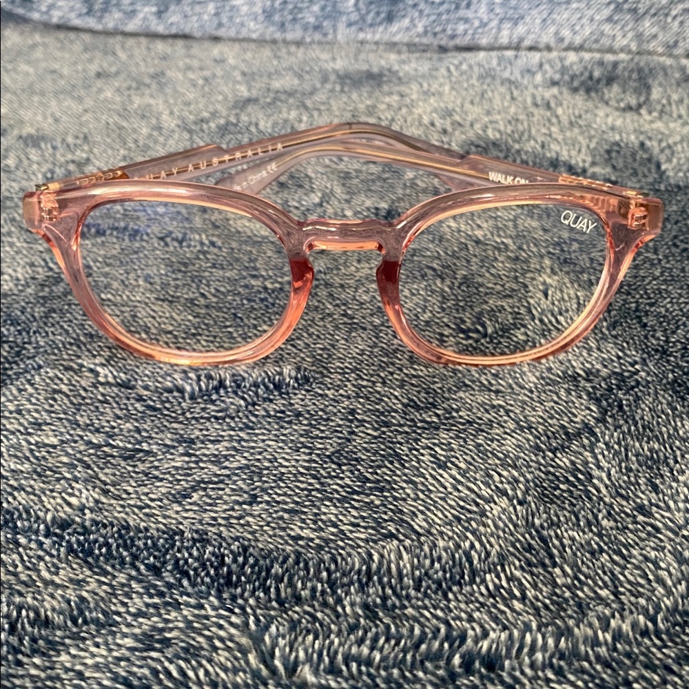 Quay Australia Walk On Blue Light Blocker Glasses Pink Transparent Frames $80
